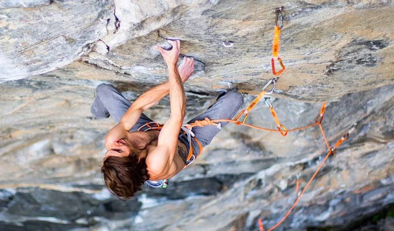 0 Climbing Val Daone