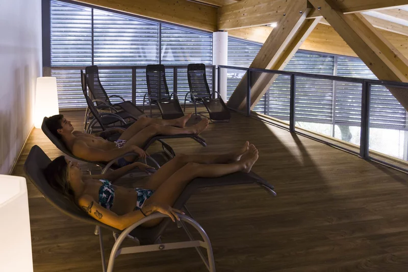 Piscina Condino Zinariposo E Relax