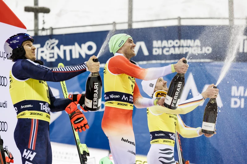 Pentaphoto Il Podio Del 2022 Con Yule Kristoffersen E Strasser