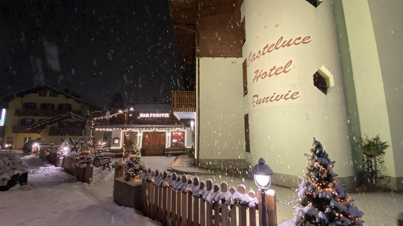 CASTELUCE HOTEL FUNIVIE