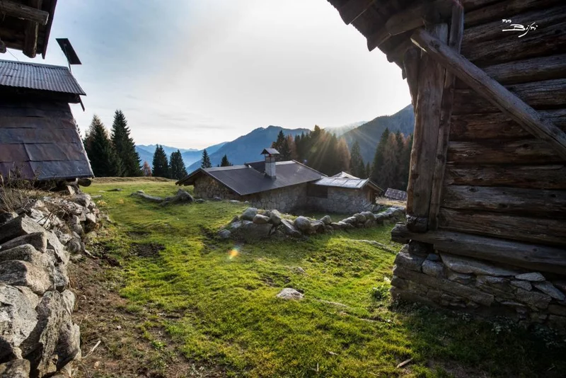 Baite Di Clemp (Almhütten Von Clemp) Und Kriegsfestungen Baite Di Clemp (Almhütten Von Clemp) Und Kriegsfestungen