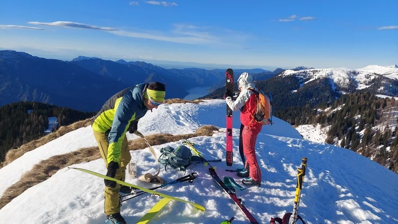 Dos di Laven and Cima Rive on skis