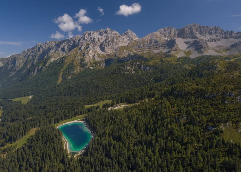 Montagnoli Lake Tour Montagnoli Lake Tour