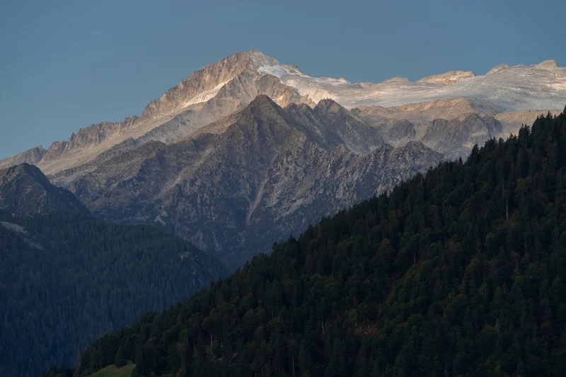 Sentiero della Pace 4: Rifugio Carè Alto to Rifugio Trivena