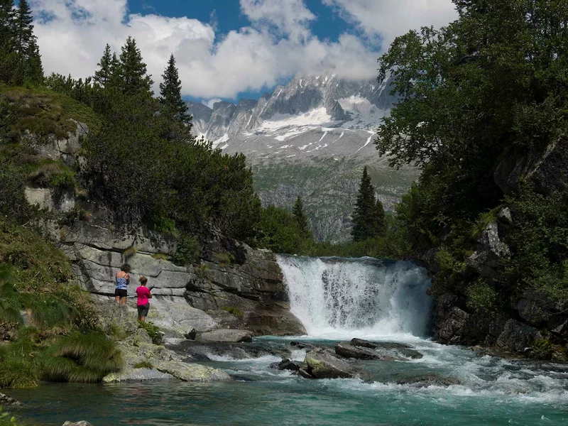 Wandern Im Val Di Fumo: Staumauer Der Malga Bissina   Val Di Fumo Hütte
