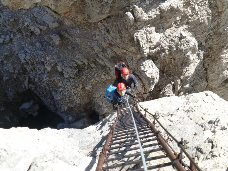 Via Ferrata Delle Bocchette Alte, Dolomiti Di Brenta