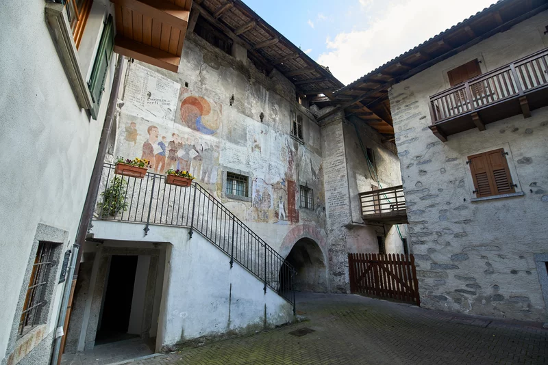 Cort Da Togn Spiazzo1