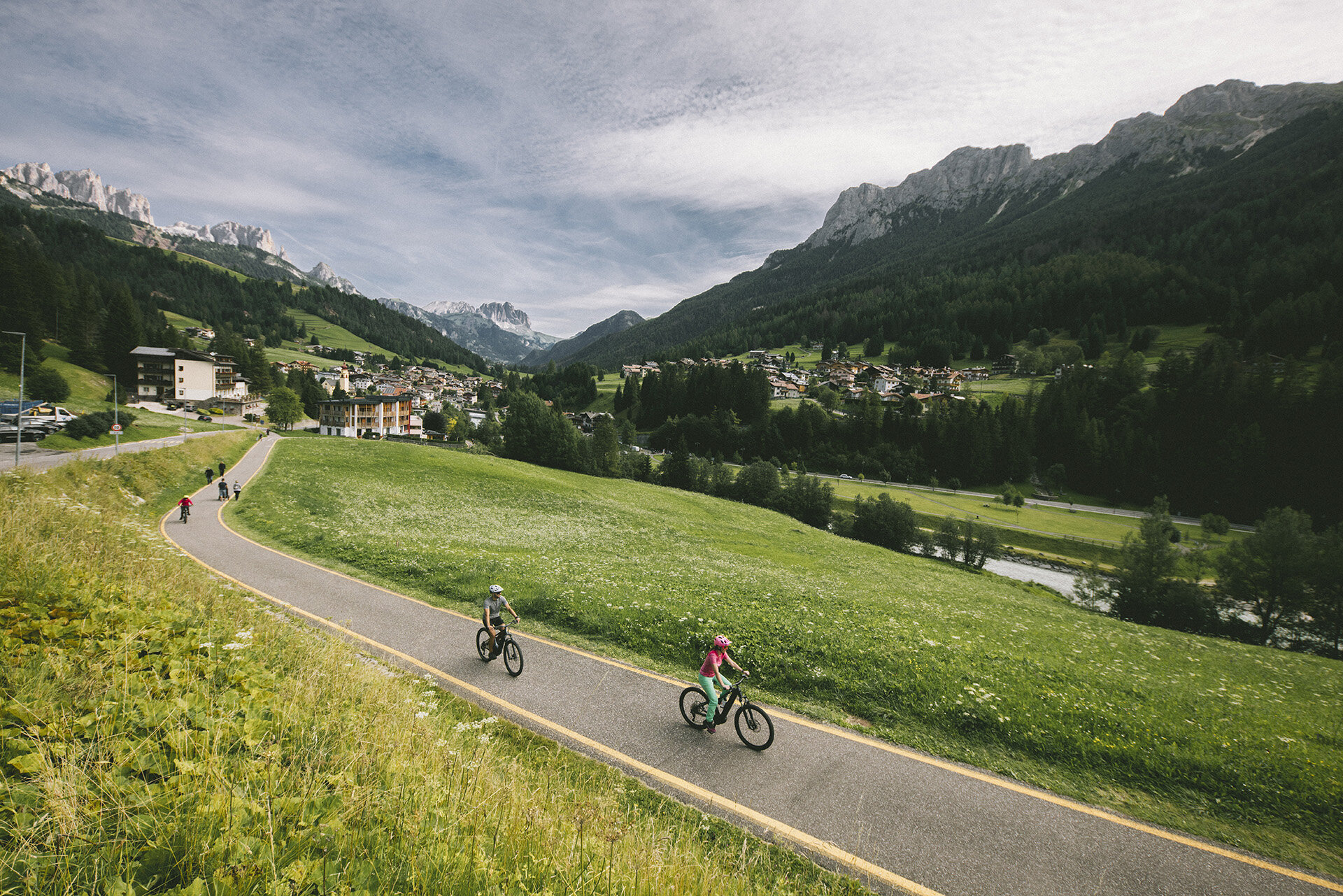 Pista ciclabile delle Dolomiti in Val di Fassa | © Federico Modica - Archivio Immagini ApT Val di Fassa