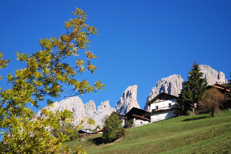 The Rediscovered Past: Between Ancient Cabins And Restored Barns