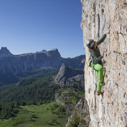 Sara Avoscan Dolomiti Foto Manricedellagnola Karpos (15) (1)