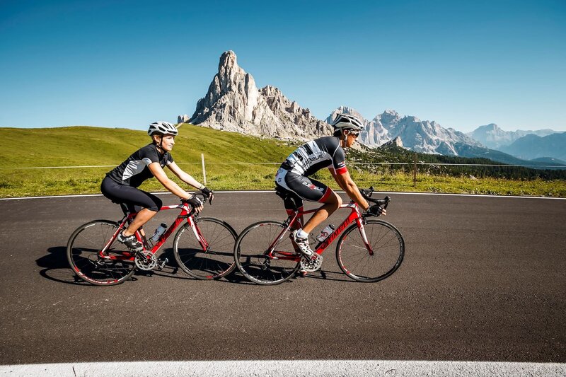 ROAD BIKE Cortina Road Bike Giau Www.bandion.it 4 ROAD BIKE Cortina Road Bike Giau Www.bandion.it 4