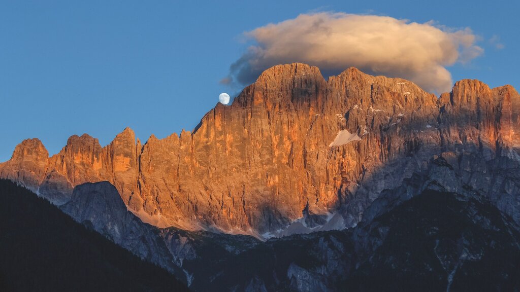 Claudio Pra LUNA APPOGGIATA A PUNTA CIVETTA Monte Civetta