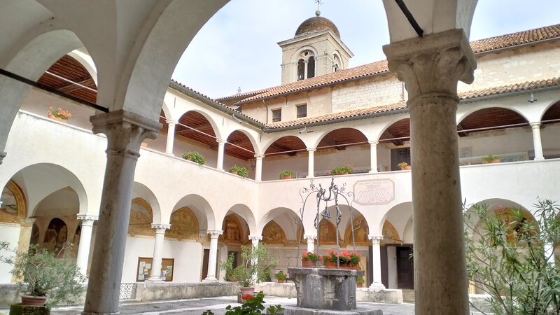 VittoreCorona Chiostro